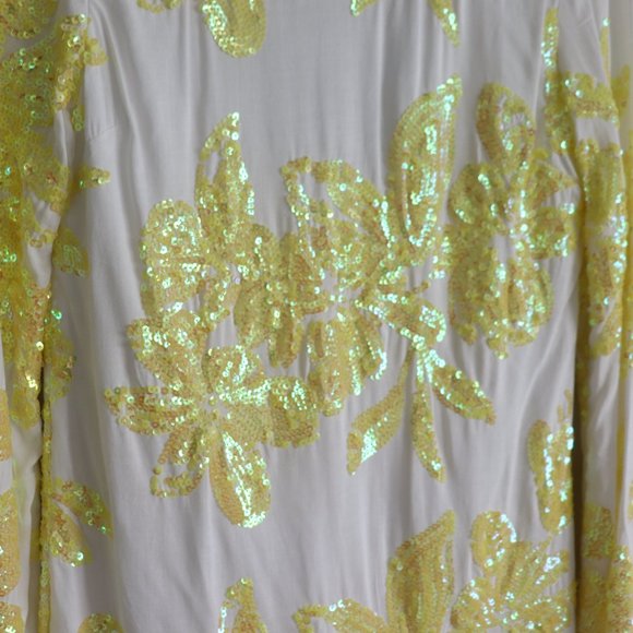 Gorgeous Yellow Sequin Bell Sleeve Backless Dress - Picture 2 of 7